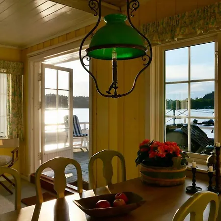 With Sunset Views And Private Dock * 桑讷菲尤尔