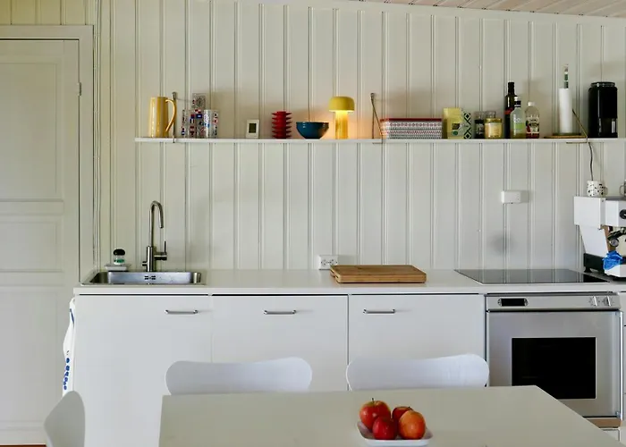 With Sunset Views And Private Dock Prázdninový dům Sandefjord