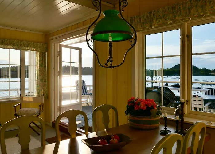 With Sunset Views And Private Dock * Sandefjord