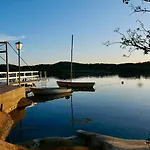Feriehus With Sunset Views And Private Dock *